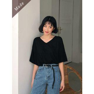 V-neck Oversized T-shirt