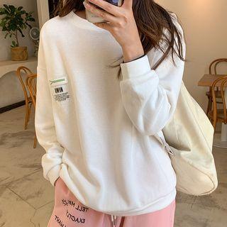 Round-neck Applique Long-sleeve Sweatshirt