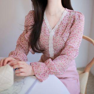 Lace-trim Ruffled Floral Chiffon Blouse