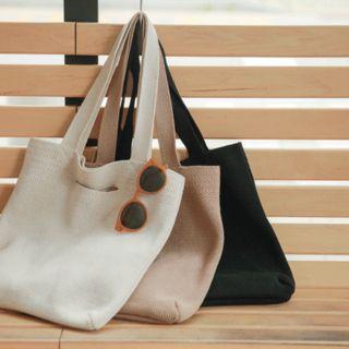 Slit-detail Knit Tote