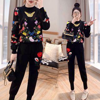 Set: Butterfly Print Sweater + Harem Pants