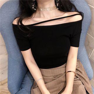 Set: Short-sleeve T-shirt + Check Mini Skirt