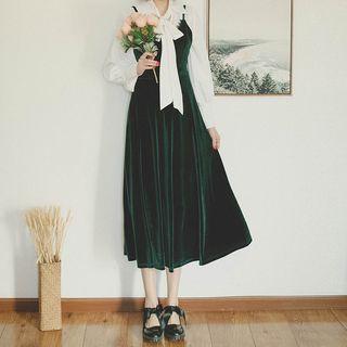 Lace Trim Velvet Spaghetti Strap Midi A-line Dress