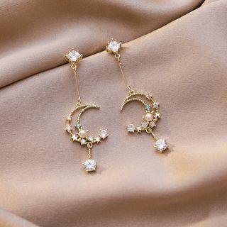 Moon Drop Earring As Shown In Figure - One Size