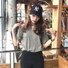 Cutout Collar Plain Short-sleeve T-shirt