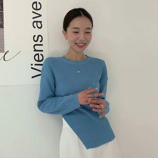 Cut-hem Spring Sweater