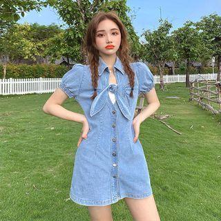 Bow-accent Short-sleeve Slim-fit Denim Dress