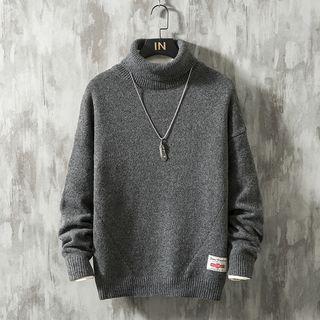 Mock Neck Applique Plain Knit Top