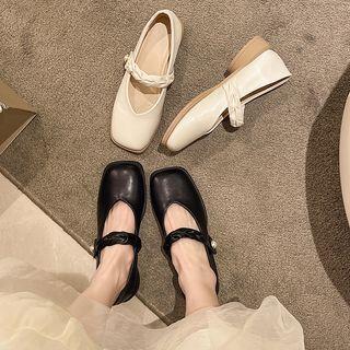 Twisted Strap Mary Jane Shoes
