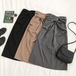 Plain Knotted Back-slit Midi Skirt