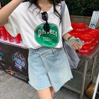Short-sleeve Lettering T-shirt / A-line Denim Skirt
