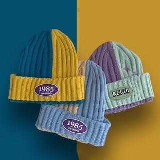Applique Two-tone Beanie