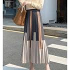 Color Block Pleated Knit Midi A-line Skirt