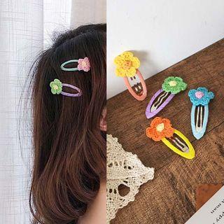 Knit Flower Hair Clip