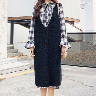 Set: Long-sleeve Plaid Midi Dress + Sleeveless Midi Knit Dress