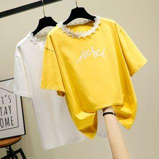 Elbow-sleeve Lace Trim Letter T-shirt