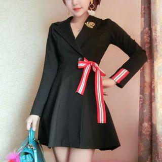 Bow Waist Long-sleeve A-line Dress