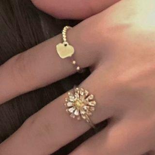 Set Of 2: Metal Ring 0880a - Set Of 2 - Flower & Heart - Gold - One Size