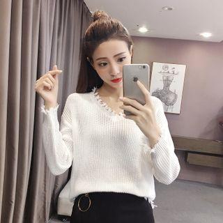 Fringe Trim Long-sleeve Knit Top