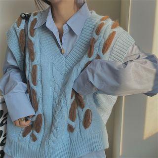 Plain Shirt / Cable-knit Sweater Vest