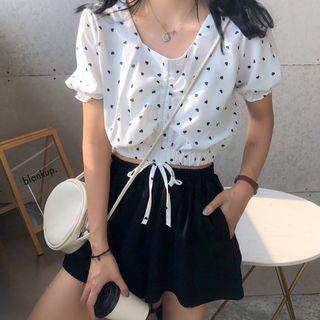 Drawstring-front Heart Print Top / Elastic Waist Shorts