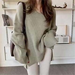 V-neck Slit-side Oversized Knit Top