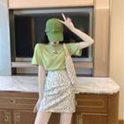 Set: Avocado Printing Short-sleeve T-shirt + Leopard Mini Straight Skirt