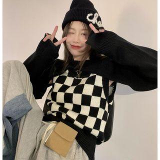 Set: Plaid Sweater Vest + Long-sleeve Plain Shrug Top Black - One Size