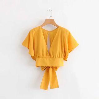 V-neck Cropped Short-sleeve Blouse