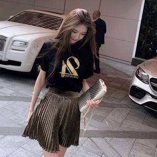 Set: Short Sleeve Print T-shirt + Pleated A-line Skirt