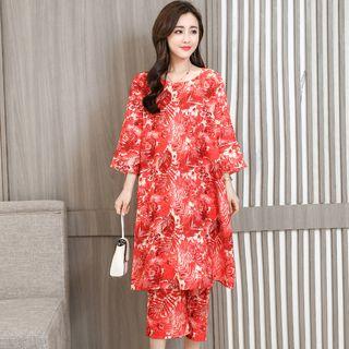 Set: 3/4-sleeve Patterned Midi Dress + Cropped Pants