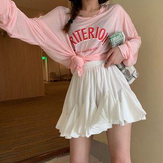 Dolman-sleeve Lettering Print T-shirt / Pleated Mini Skorts