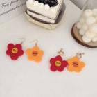 Non-matching Cartoon Flower Dangle Earring