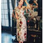 Short-sleeve Embroidered Rose Midi Qipao