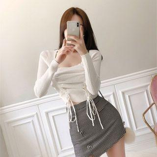 Square-neck Drawstring-front Top