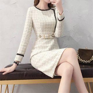 Long-sleeve Round-neck Contrast-trim Slit Slim-fit Dress