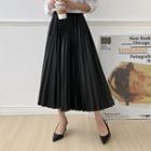 Band-waist Long Pleated Skirt Black - One Size