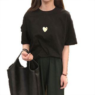 Short-sleeve Heart Accent T-shirt
