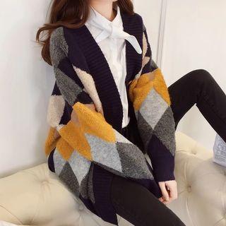 Argyle Pattern Chunky Knit Cardigan