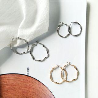 Twisted Alloy Hoop Earrings