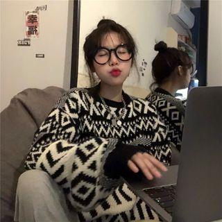 Patterned Sweater Stripes - Black & White - One Size
