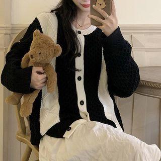 Long-sleeve Striped Knit Cardigan / Vest