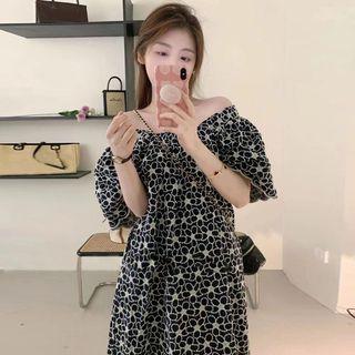 Short-sleeve Square Neck Floral Embroidered Midi Smock Dress Black - One Size