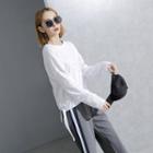 Long Sleeve Tie-side Perforated T-shirt