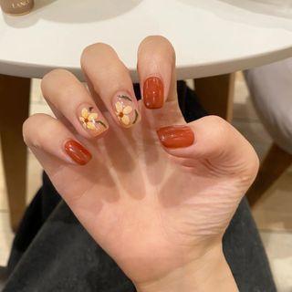 Flower Faux Nail Tips R163 - Brown - One Size