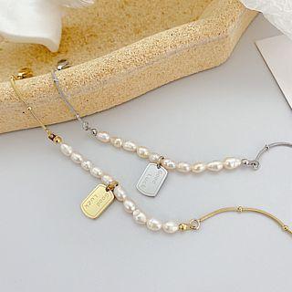 Tag Pendant Faux Pearl Bracelet