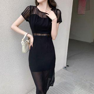 Short-sleeve Lace Panel Slit Midi A-line Dress