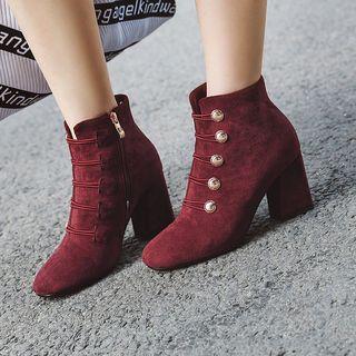 Chunky Heel Buttoned Short Boots