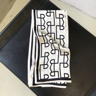 Printed Silk Narrow Scarf Black - 150x15cm - J409