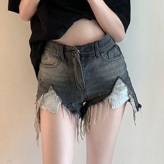 Short-sleeve Rhinestone T-shirt / Distressed Denim Hot Pants